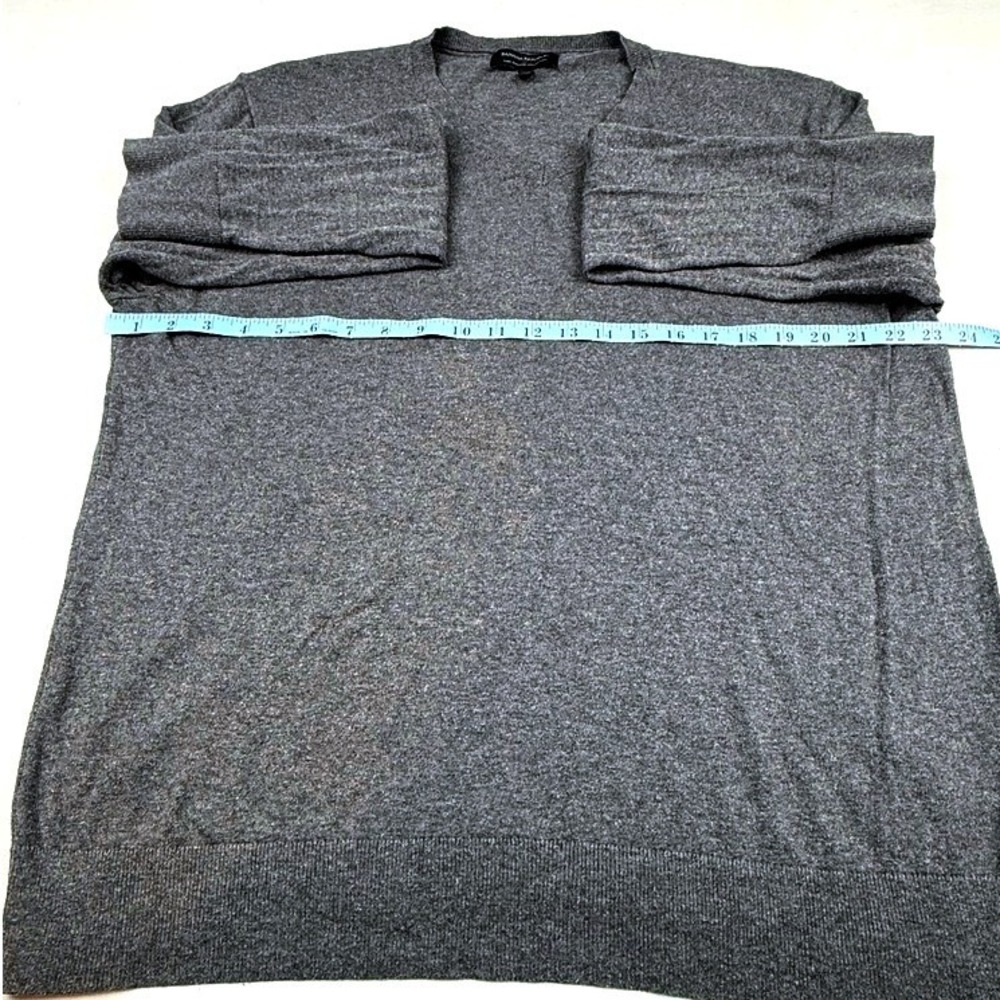 Banana Republic Mens Luxe Sweater Collection V Neck Long Sleeve Gray XL - Picture 6 of 7